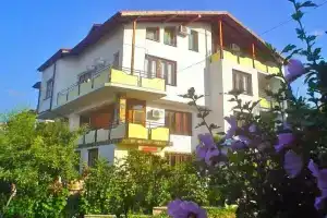 Family Hotel Walmar, Бяла