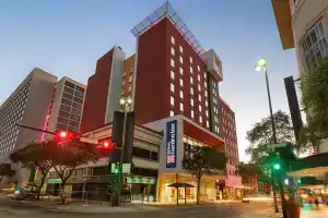 Hilton Garden Inn San Antonio Downtown Riverwalk, Сан-Антонио