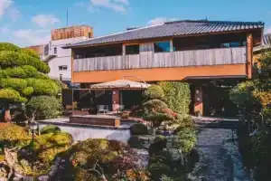 Waseido Zen, Кобе