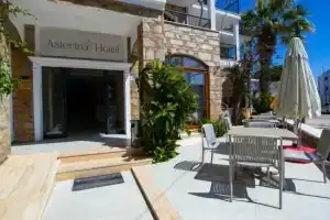 Asterina Hotel, Тургутреис