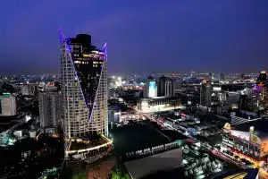 Отель «Centara Grand At Centralworld - Sha Extra Plus Certified», Бангкок