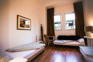 A-domo Apartments Mülheim - Apartments, Lofts & Hostel Rooms - short or longterm - single, Оберхаузен