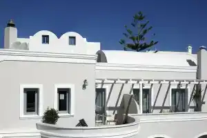 Гостевой дом Pnoi Luxury Suites, Картерадос