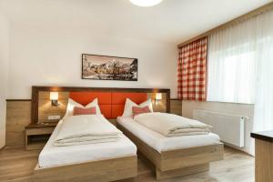 Apartments Garni Alpenrose, Обертауэрн
