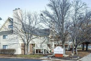 Cloverleaf Suites Kansas City - Overland Park, Оверленд-Парк