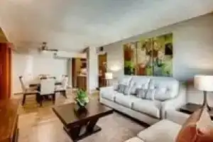 Отель «Jockey Club Suites», Лас-Вегас