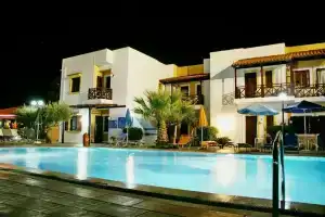 Pennystella Apartments, Агия-Пелагия