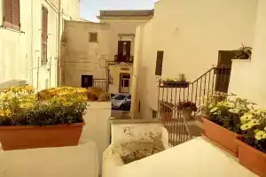 Campacavallo B&b, Триказе