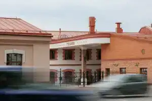Отель «Генрих», Псков