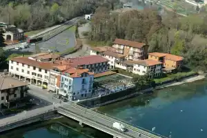 Hotel Stazione, Сарнико