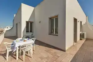 Residence Kalura, Порто-Чезарео