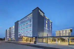 Fairfield Inn & Suites by Marriott St. Louis Downtown, Сент-Луис