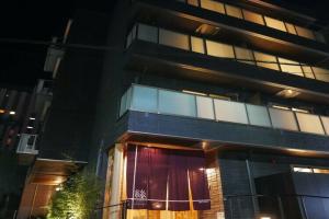 Apartment Hotel Tenjin Tumugu, Фукуока