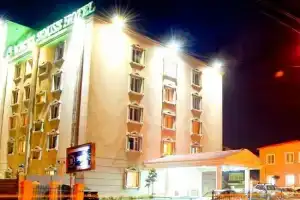 White House Hotel, Улан-Батор