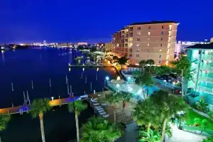 Courtyard Clearwater Beach Marina, Клируотер Бич