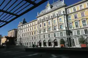 Hotel «Colombia», Триест