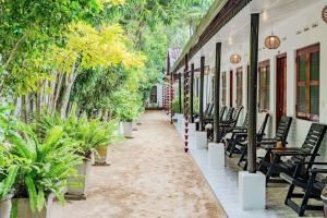 Central Beach Inn, Mirissa South