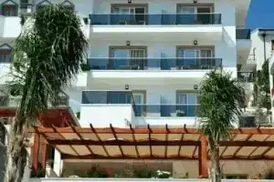 Narr Hotel, Каш