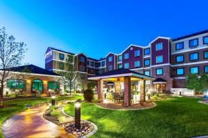 Staybridge Suites Bismarck, an Ihg Hotel, Бисмарк