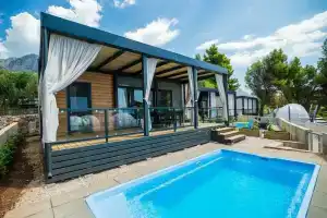 Medora Orbis Mobile Homes & Glamping, Драшнице