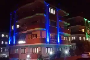 Elite Apart, Трабзон
