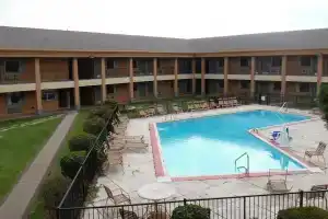 Red Roof Inn & Suites Oklahoma City Southwest, Оклахома-Сити