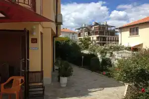 Хотел Астра, Черноморец