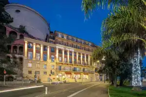 Hotel Suisse Nice, Ницца