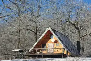 База отдыха «СарыТаш», Таш-Асты