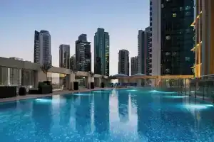 Wyndham Grand Doha West Bay Beach, Доха