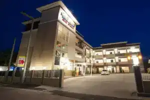 Mt Place Sakon Nakhon, Саконнакхон