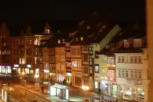 Mr. & Mrs. President, Эрфурт