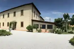 Tenuta La Rosa B&b, Прато