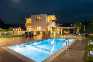 Отель Amaen Luxury House, Ханья