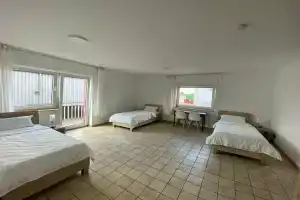Erft Apartment, Керпен