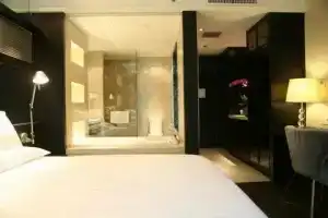 Crystal Orange, Ханчжоу