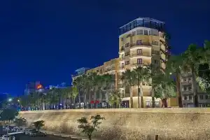 Gate Twenty Two Boutique Hotel, Никосия