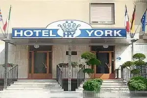Hotel York, Сесто-Сан-Джованни