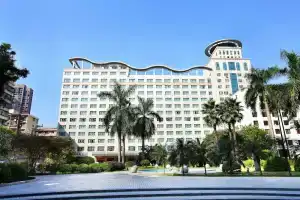 Guangzhou Sanyu Hotel, Гуанчжоу
