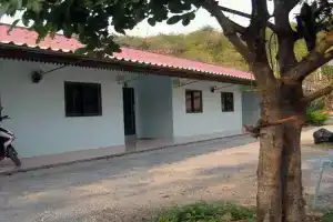 Phu Keang Duan, Утхай-Тхани