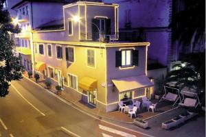 Hotel Savoia, Оспедалетти