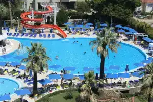 Luxury Adriatik Hotel & Spa, Дуррес