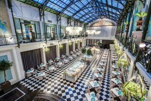 NH Collection Amsterdam Grand Hotel Krasnapolsky, Амстердам