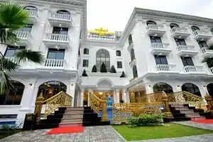 Crown Nguyen Hoang Hotel, Нячанг