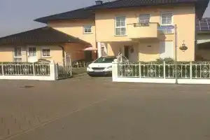 Gästehaus Tante Tienchen, Руст