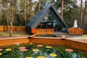 База отдыха «Шишкарное», Станки