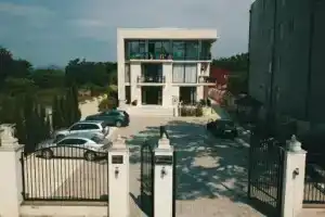 Belgrade Rustaveli Hotel, Кобулети