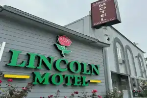 Lincoln Motel, Пасадена