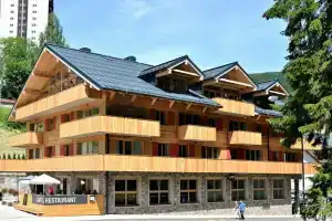 Residence Post, Пец-под-Снежкой