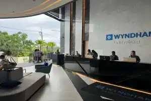 Отель «Wyndham La Vita Phuket», Раваи
